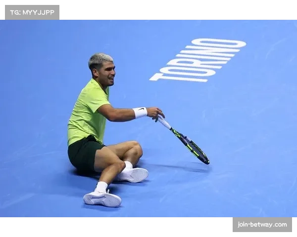 阿尔卡拉斯赛季70胜8负 锁定年终第一实至名归